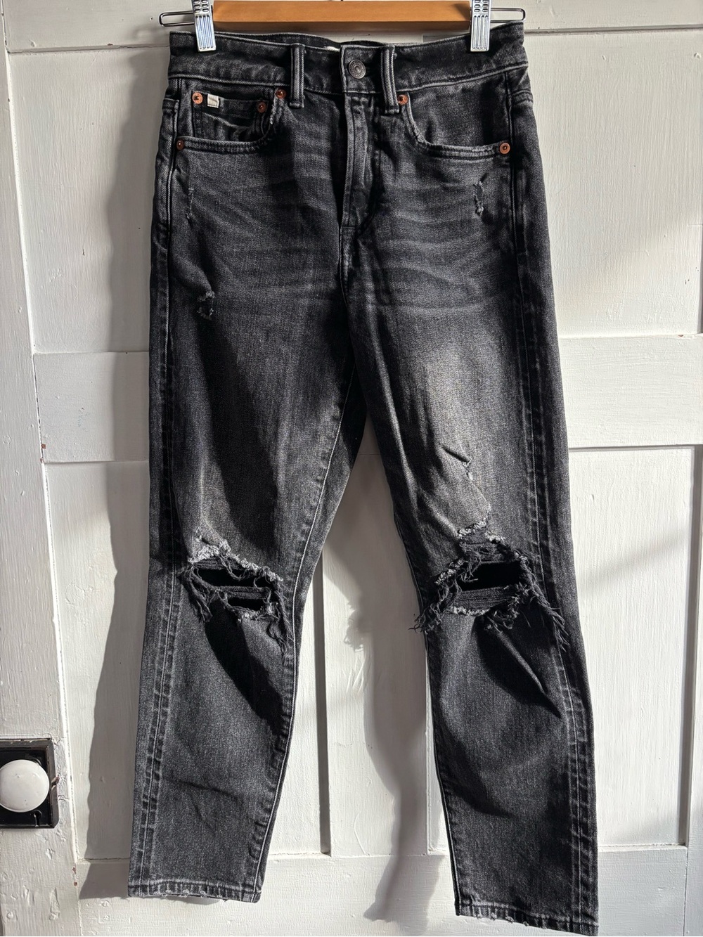 American Eagle Mom Jeans